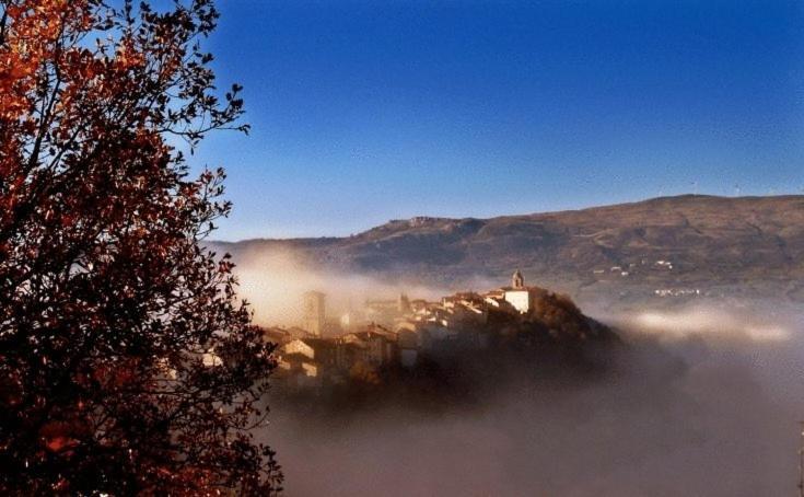 Borgo San Pietro Bed & Breakfast Agnone Exterior photo
