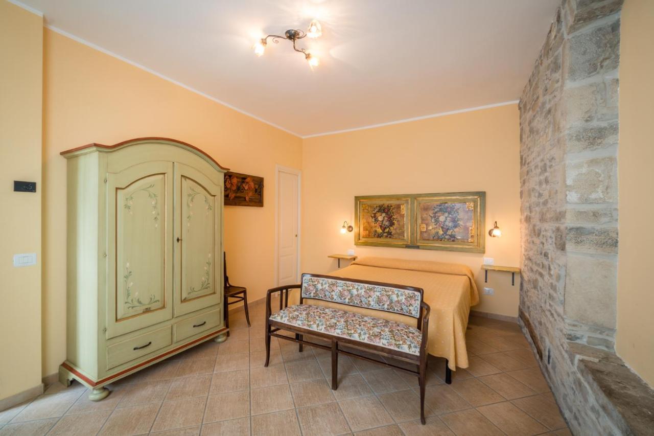 Borgo San Pietro Bed & Breakfast Agnone Exterior photo