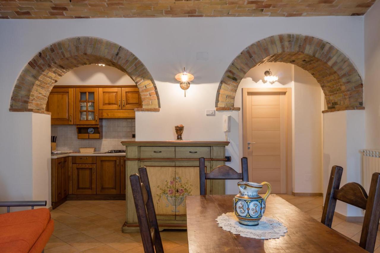 Borgo San Pietro Bed & Breakfast Agnone Exterior photo